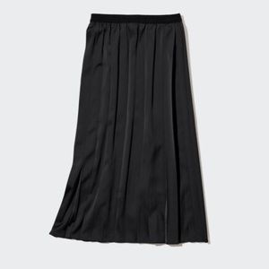 UNIQLO｜NWT Asymmetry Pleated Skirt with Slit in Black Sz S